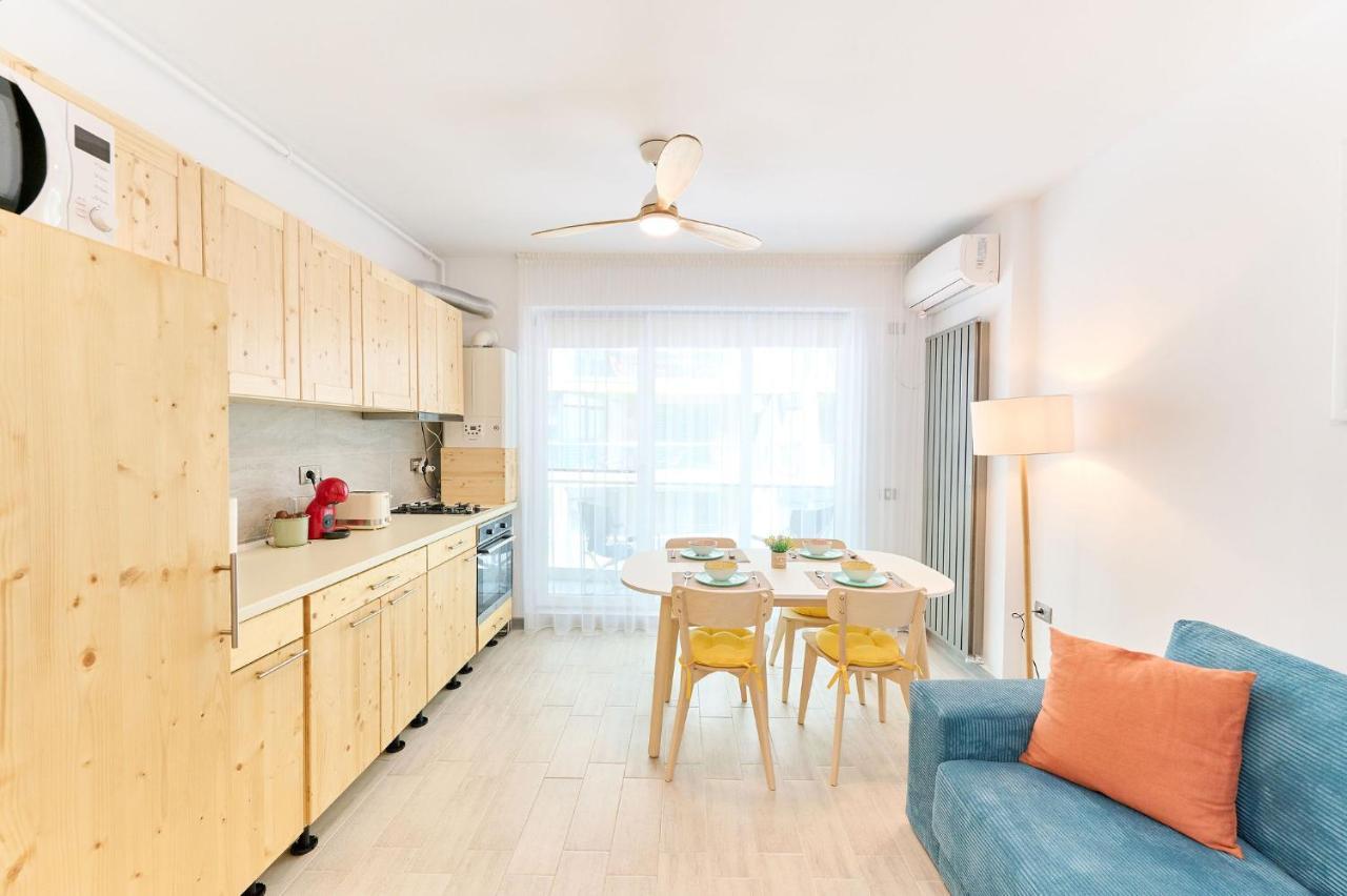 Blacksearama Apartment- Spa, Pools And Parking มามายา ภายนอก รูปภาพ